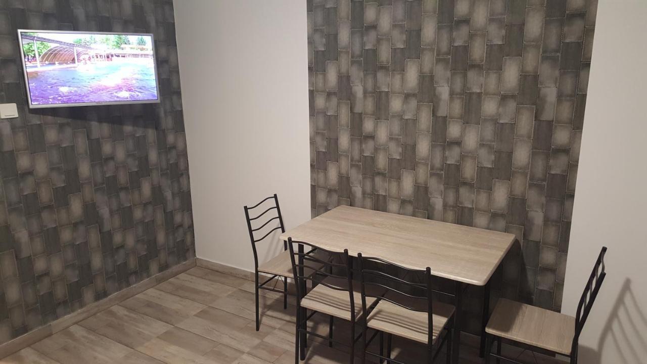 Illaberek Apartmanok Hajdúszoboszló Extérieur photo