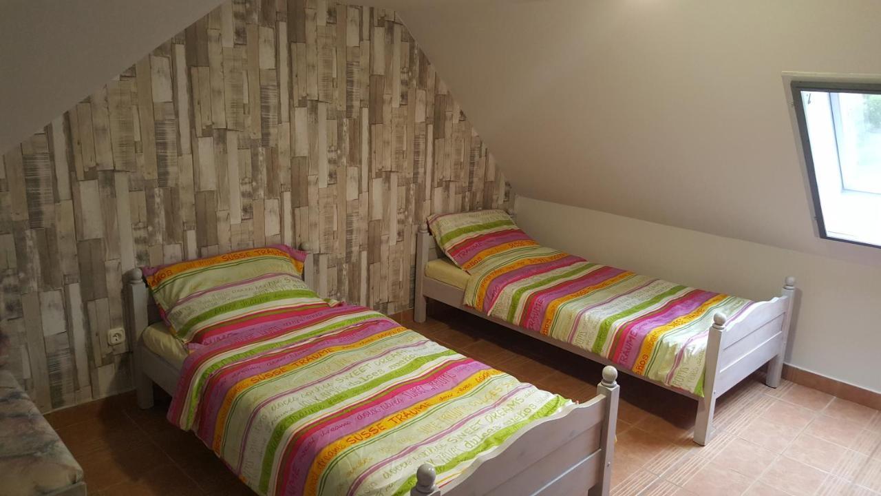 Illaberek Apartmanok Hajdúszoboszló Extérieur photo
