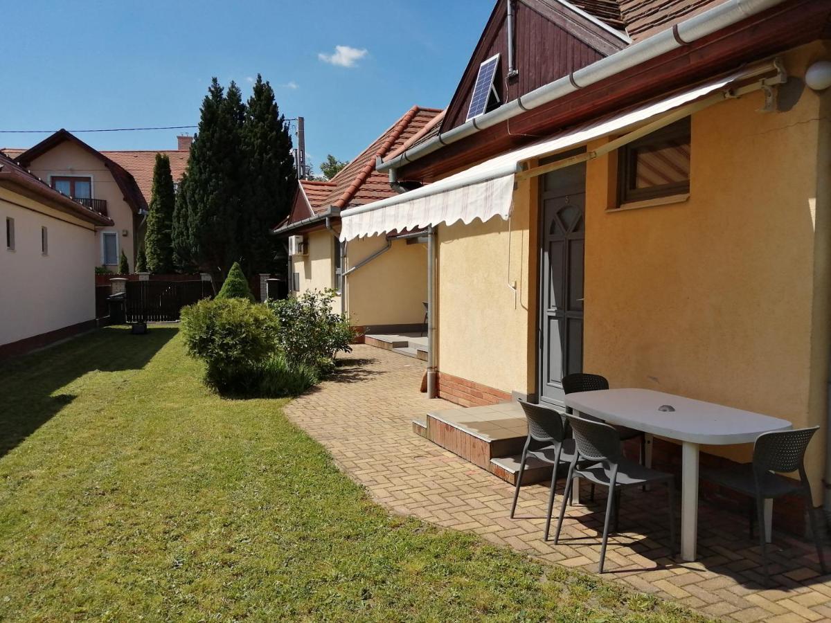 Illaberek Apartmanok Hajdúszoboszló Extérieur photo
