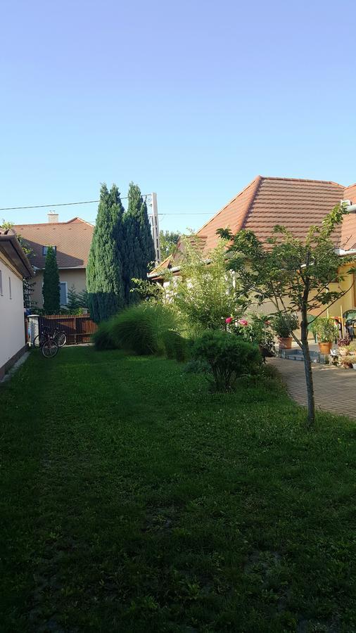 Illaberek Apartmanok Hajdúszoboszló Extérieur photo